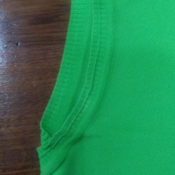 Gianni Versace lime color top - Picture 4 of 6